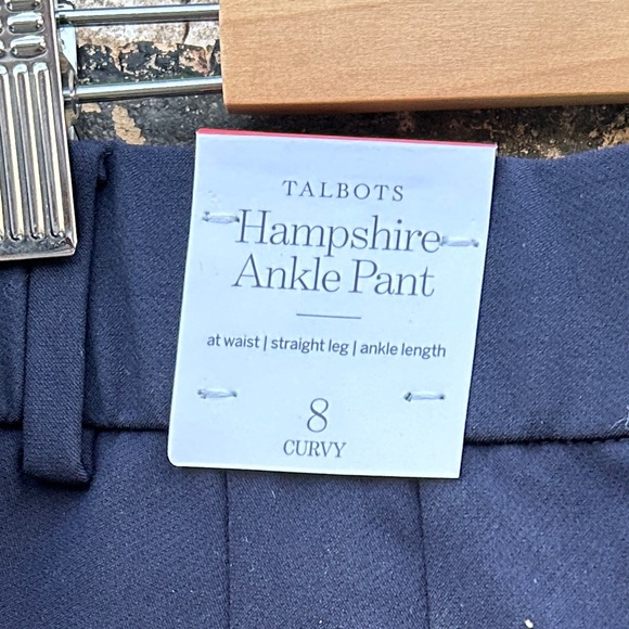 Talbot’s W’s 8 Curvy Hampshire Straight Leg Ankle Pant Tailored Navy poly blend - Picture 13 of 14